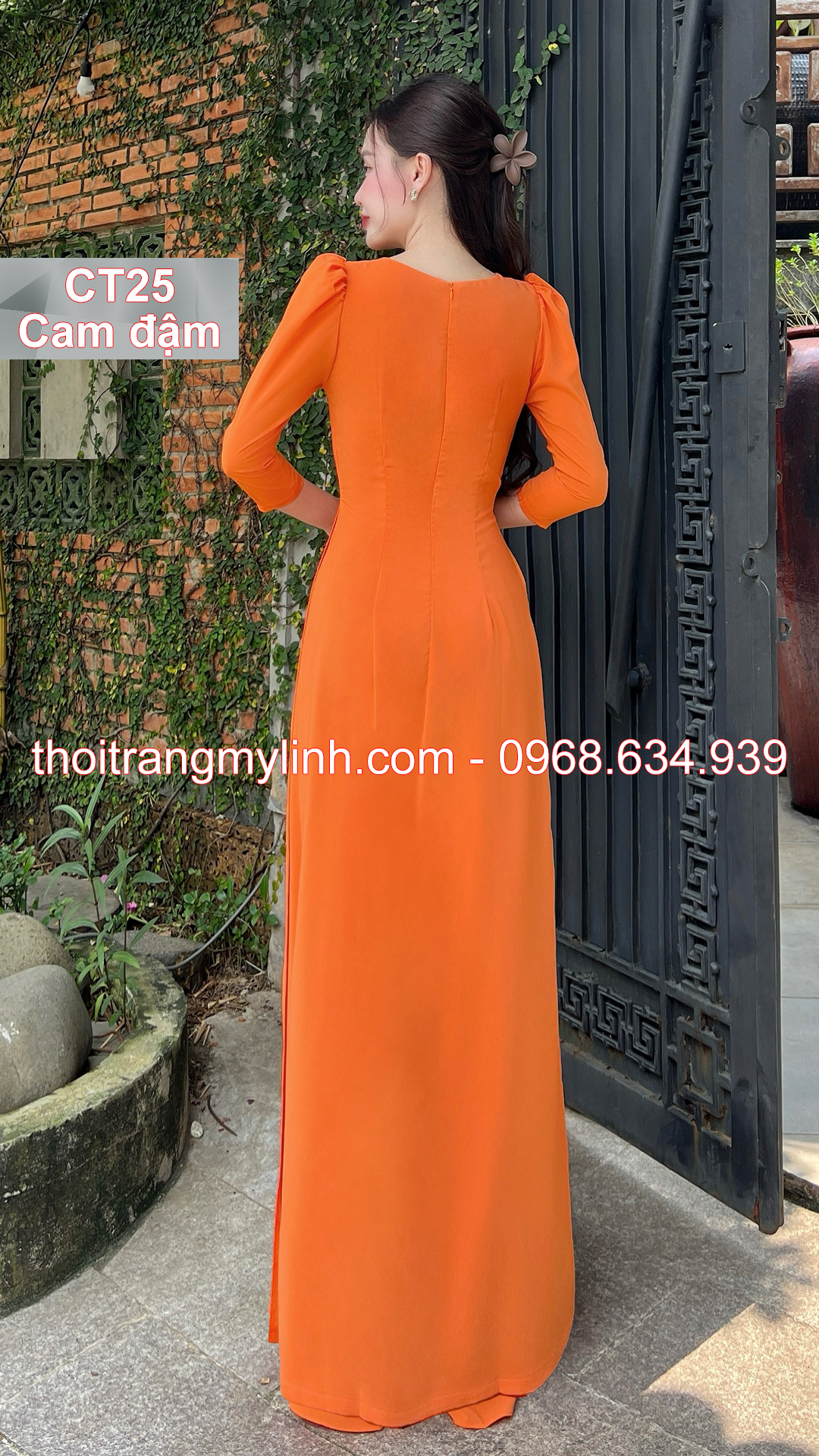 Bộ áo dài cổ tròn xếp li màu cam đậm	